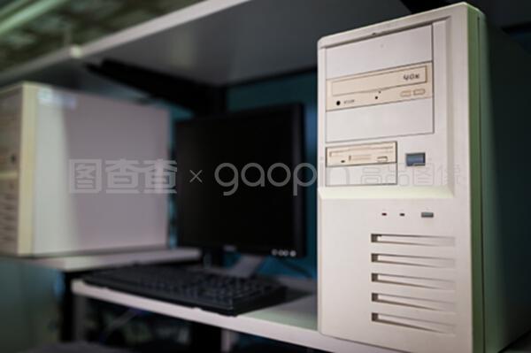 資料室數字化轉型 電腦網絡伺服器與云計算裝備技術服務深度解析